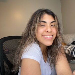 Meet your Posher, Marisol